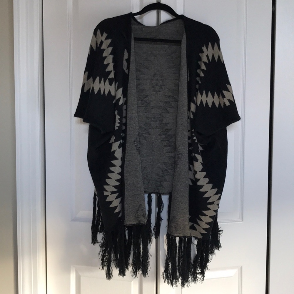 Southwestern poncho with sleeves